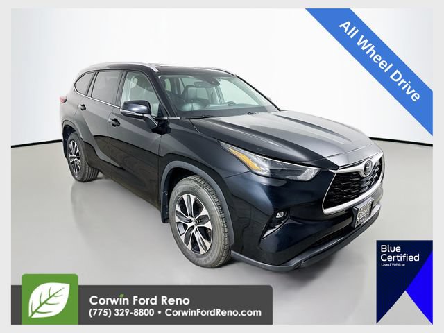 Used 2023 Toyota Highlander XLE