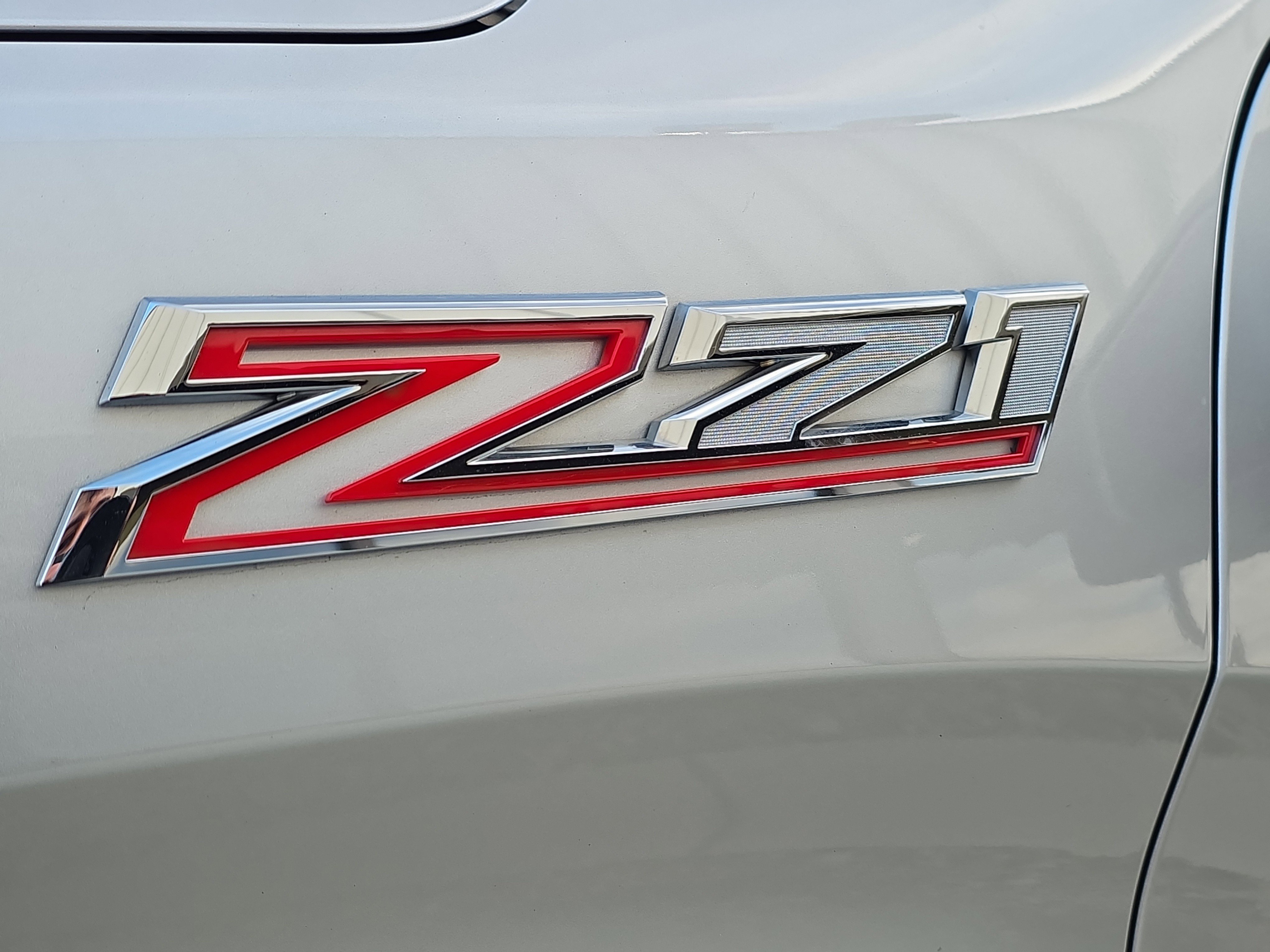 Used 2021 Chevrolet Silverado 1500 LT Trail Boss w/ Convenience Package II image 4