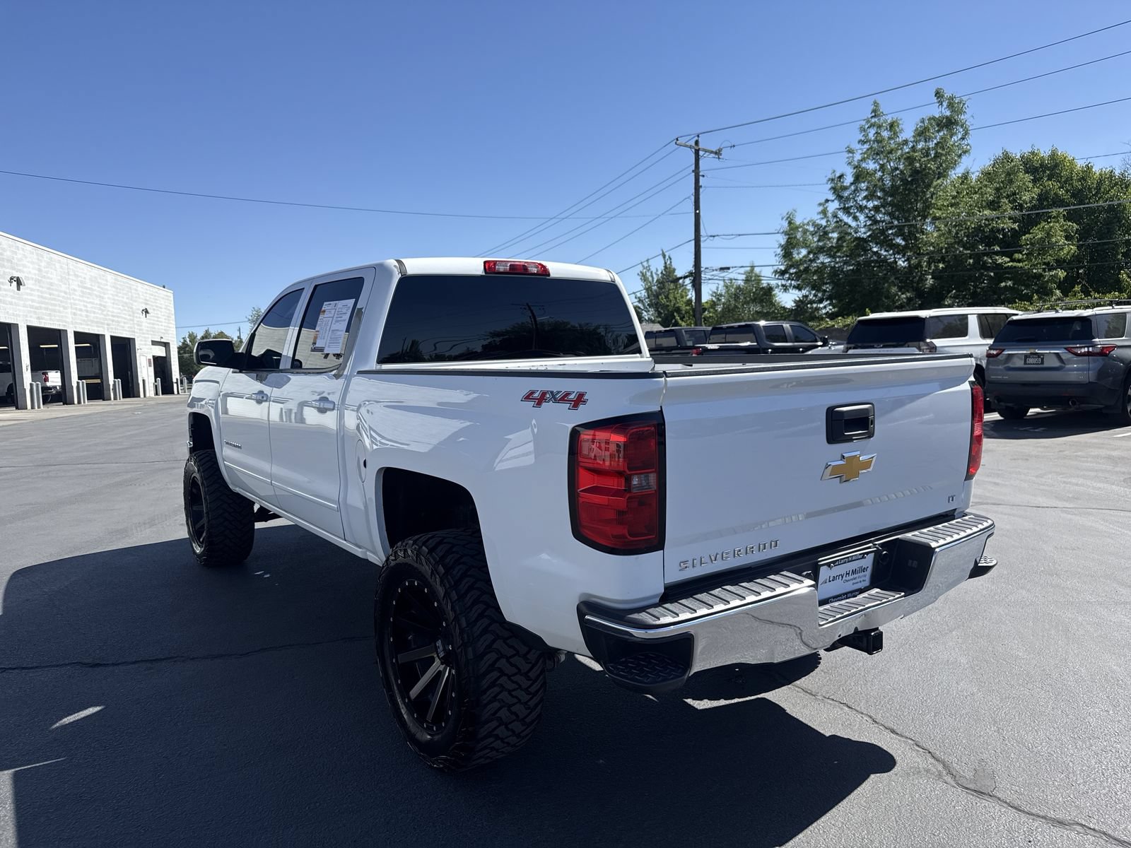 Used 2015 Chevrolet Silverado 1500 LT AWD/4WD image 3