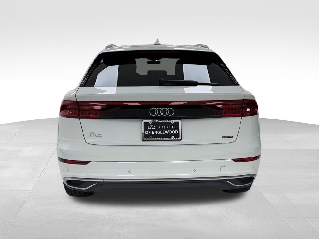 Used 2022 Audi Q8 Premium Plus image 6