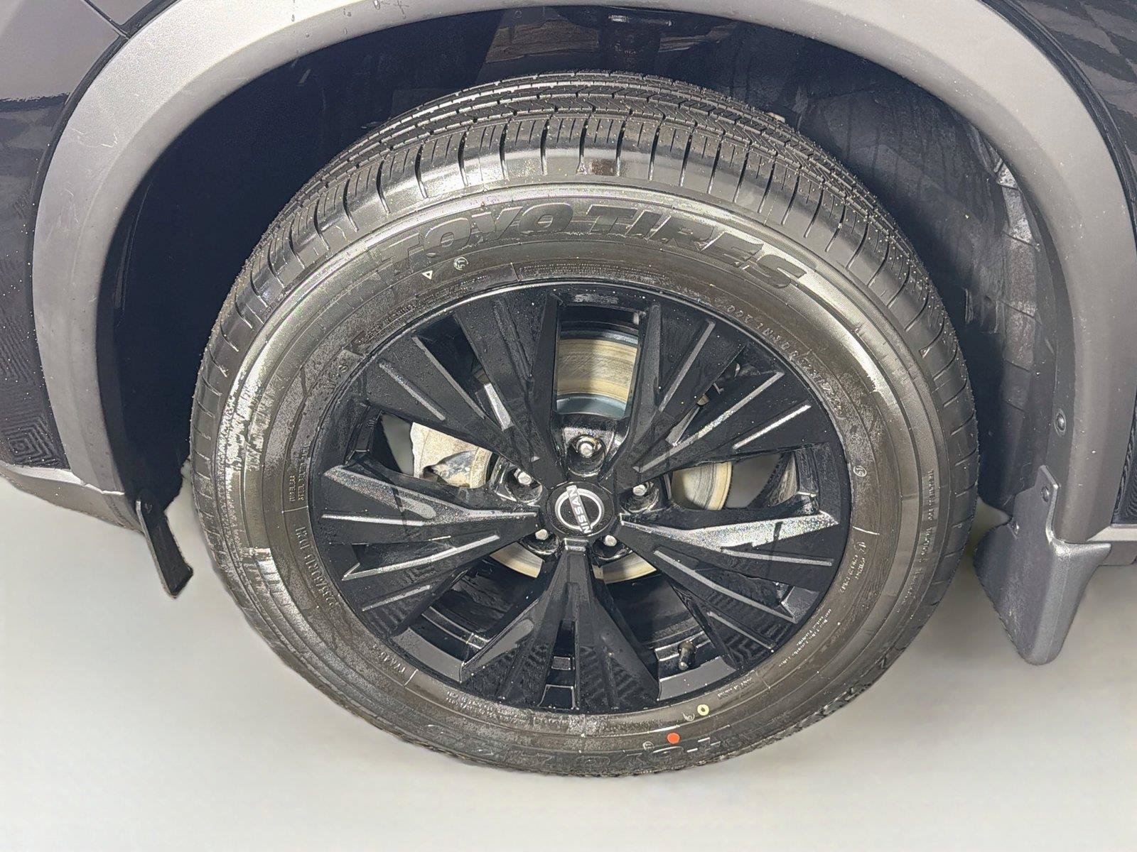 Used 2023 Nissan Rogue SV w/ SV Premium B Package AWD/4WD image 33