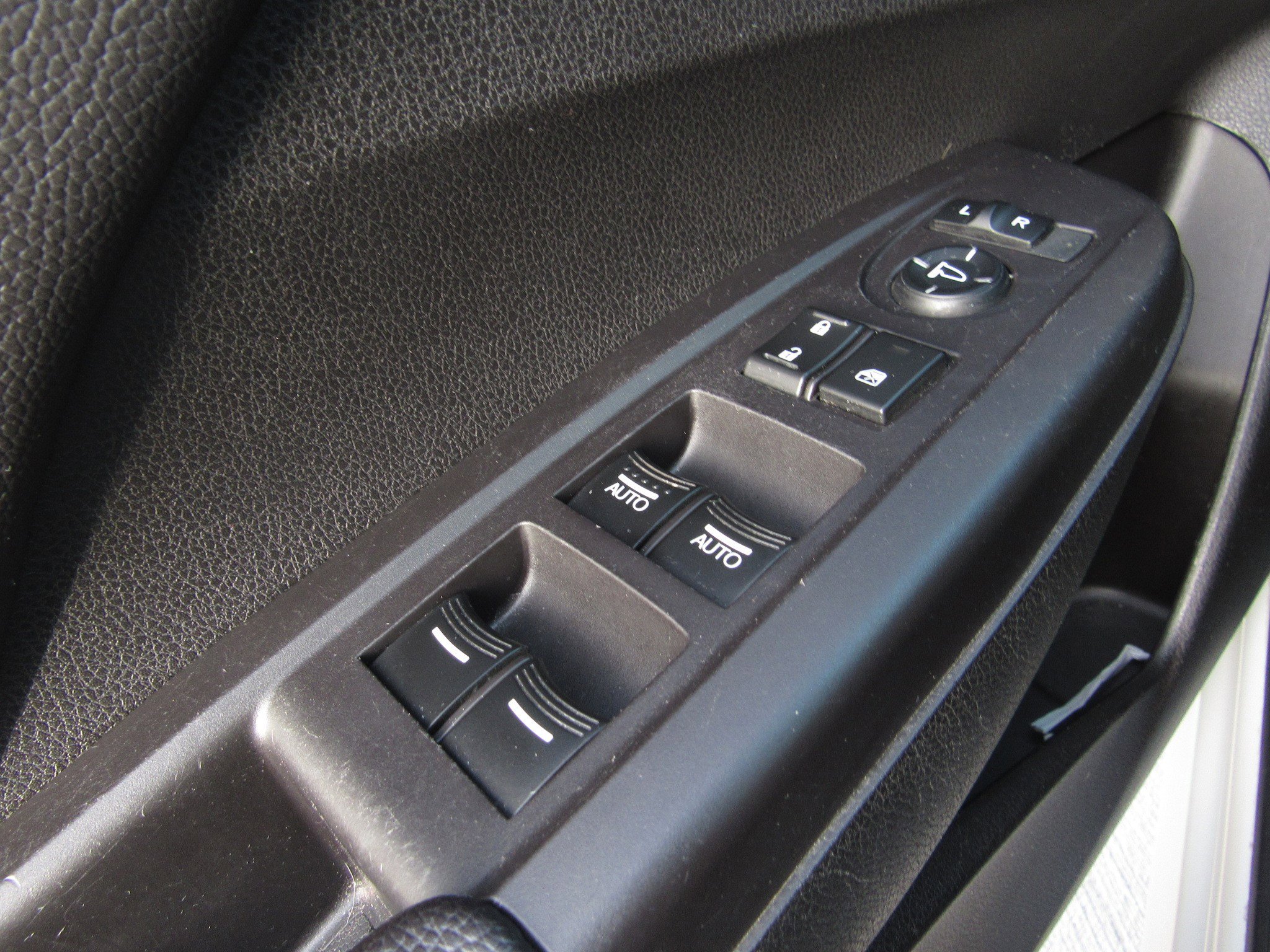 Used 2018 Acura RDX FWD w/ Technology Package image 24