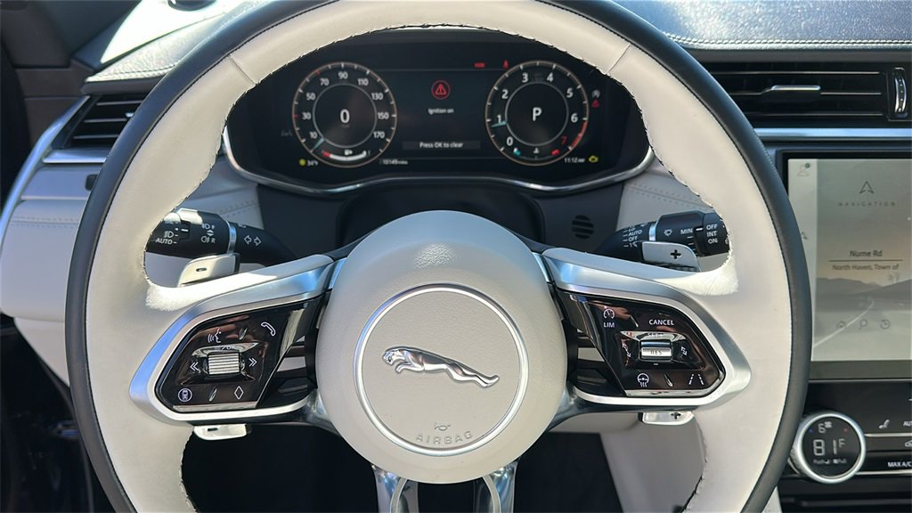 Used 2025 Jaguar F-PACE R-Dynamic S image 12