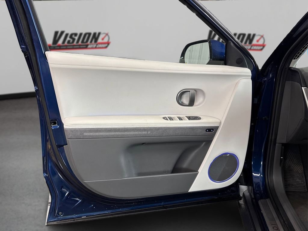 New 2026 Hyundai Ioniq 5 Limited image 17