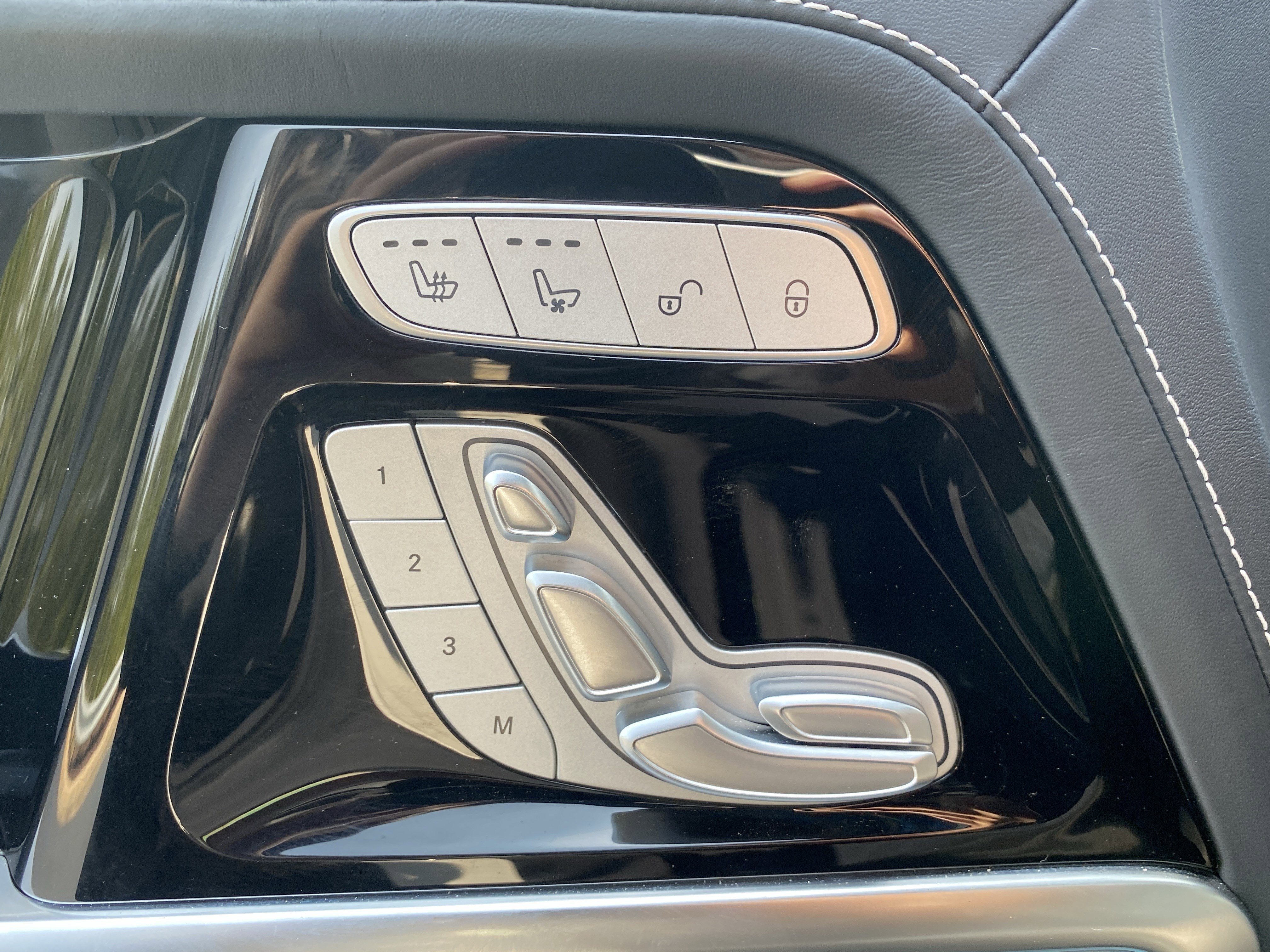 Used 2025 Mercedes-Benz G 63 AMG 4MATIC image 25