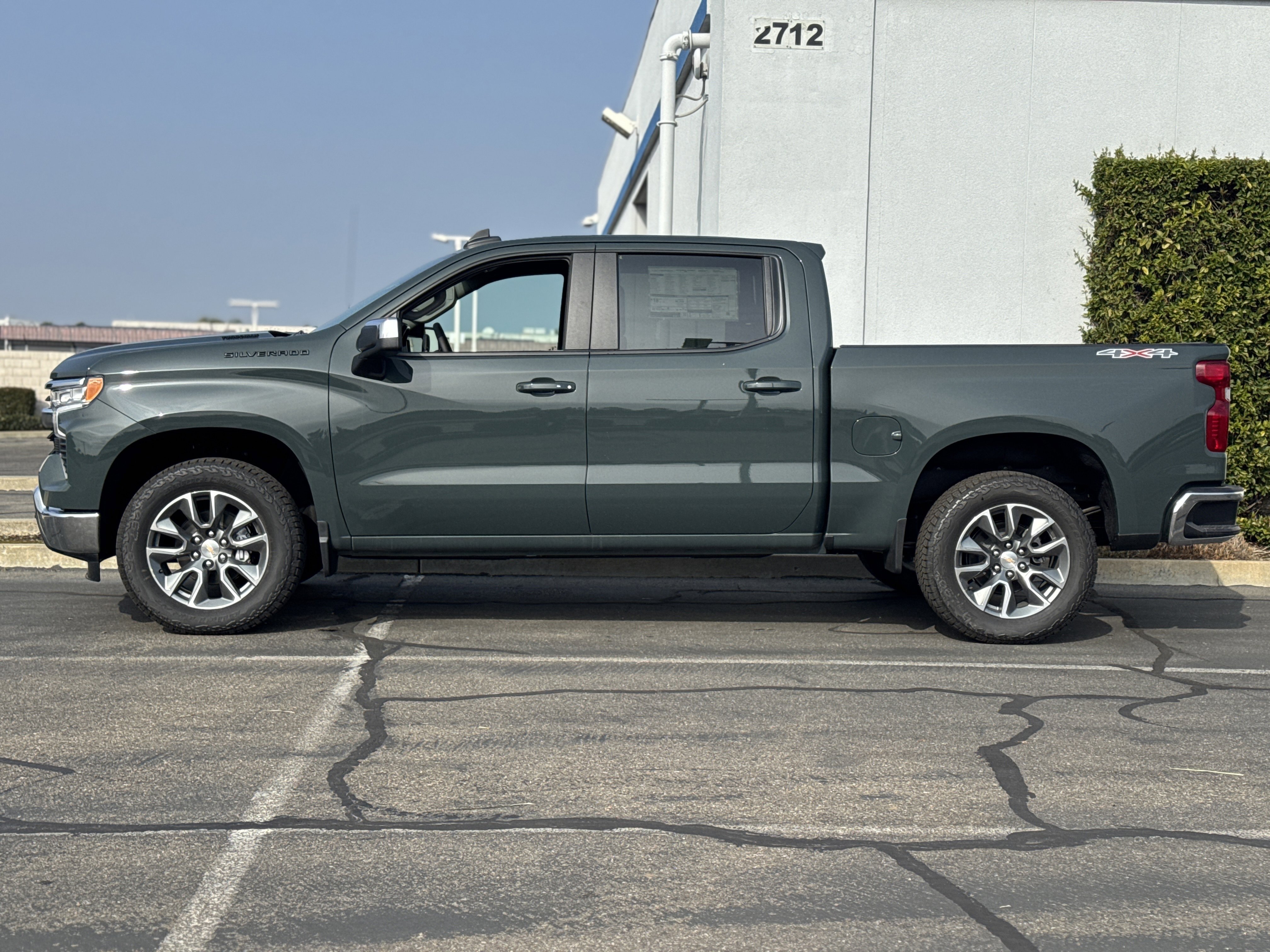 New 2026 Chevrolet Silverado 1500 LT w/ All Star Edition Plus AWD/4WD image 4