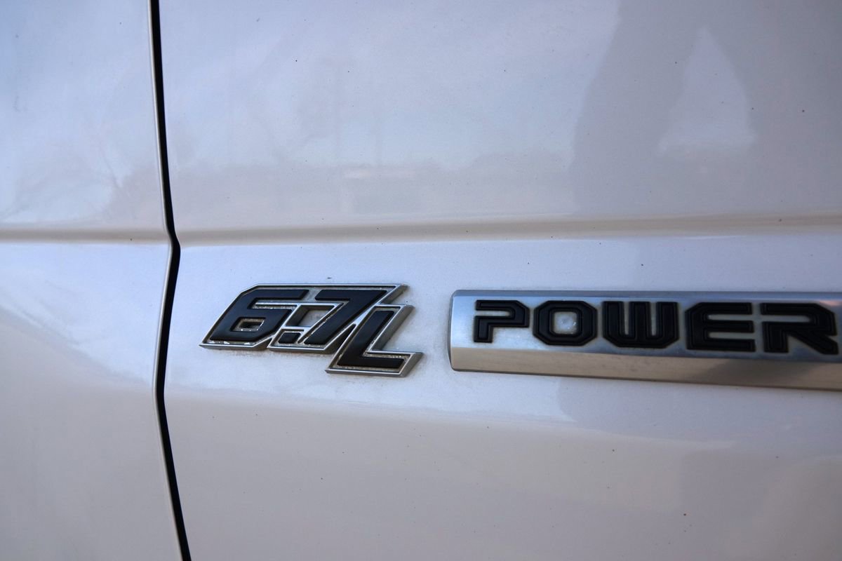 Used 2019 Ford F350 Platinum w/ Platinum Ultimate Package image 29