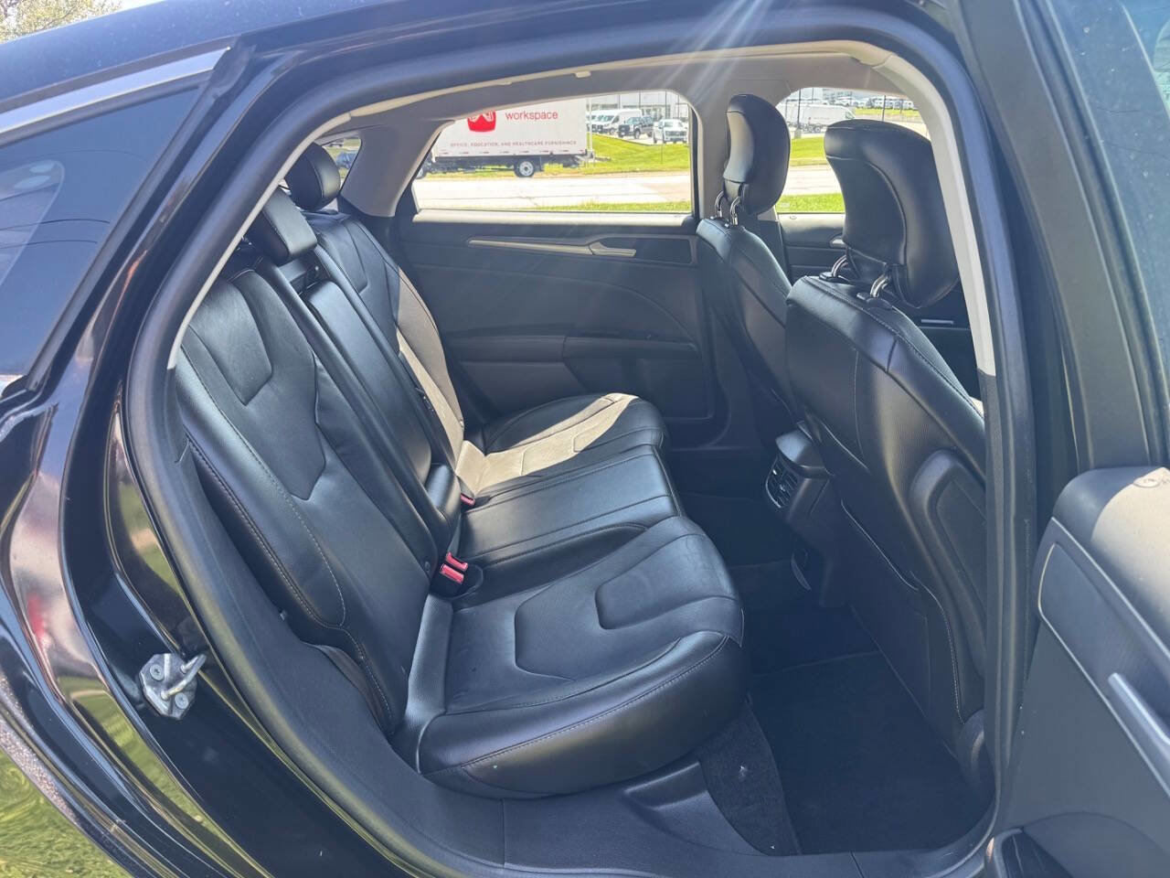 Used 2013 Ford Fusion Titanium FWD image 13