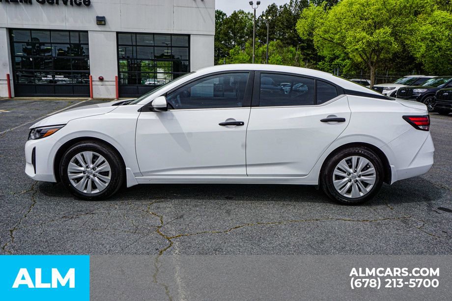 Used 2025 Nissan Sentra S image 7
