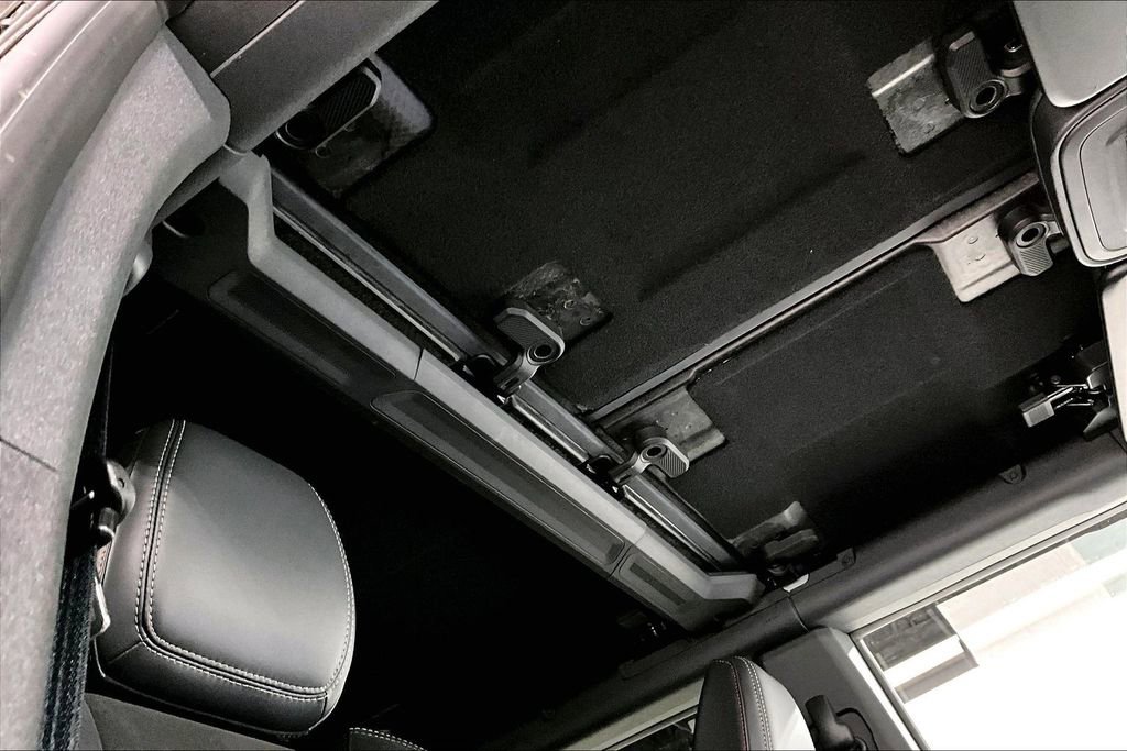 Used 2024 Ford Bronco Raptor w/ Interior Carbon Fiber Pack 6 image 20