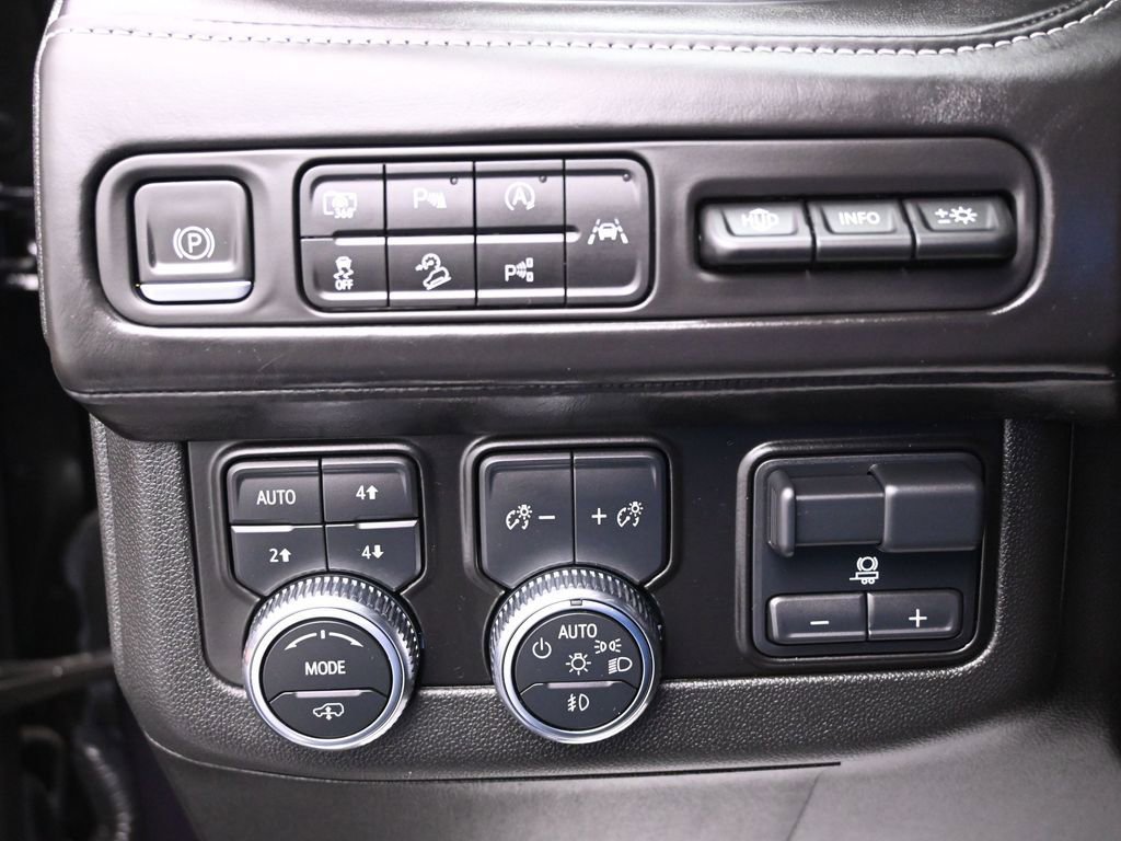 Used 2023 GMC Yukon Denali Ultimate image 14