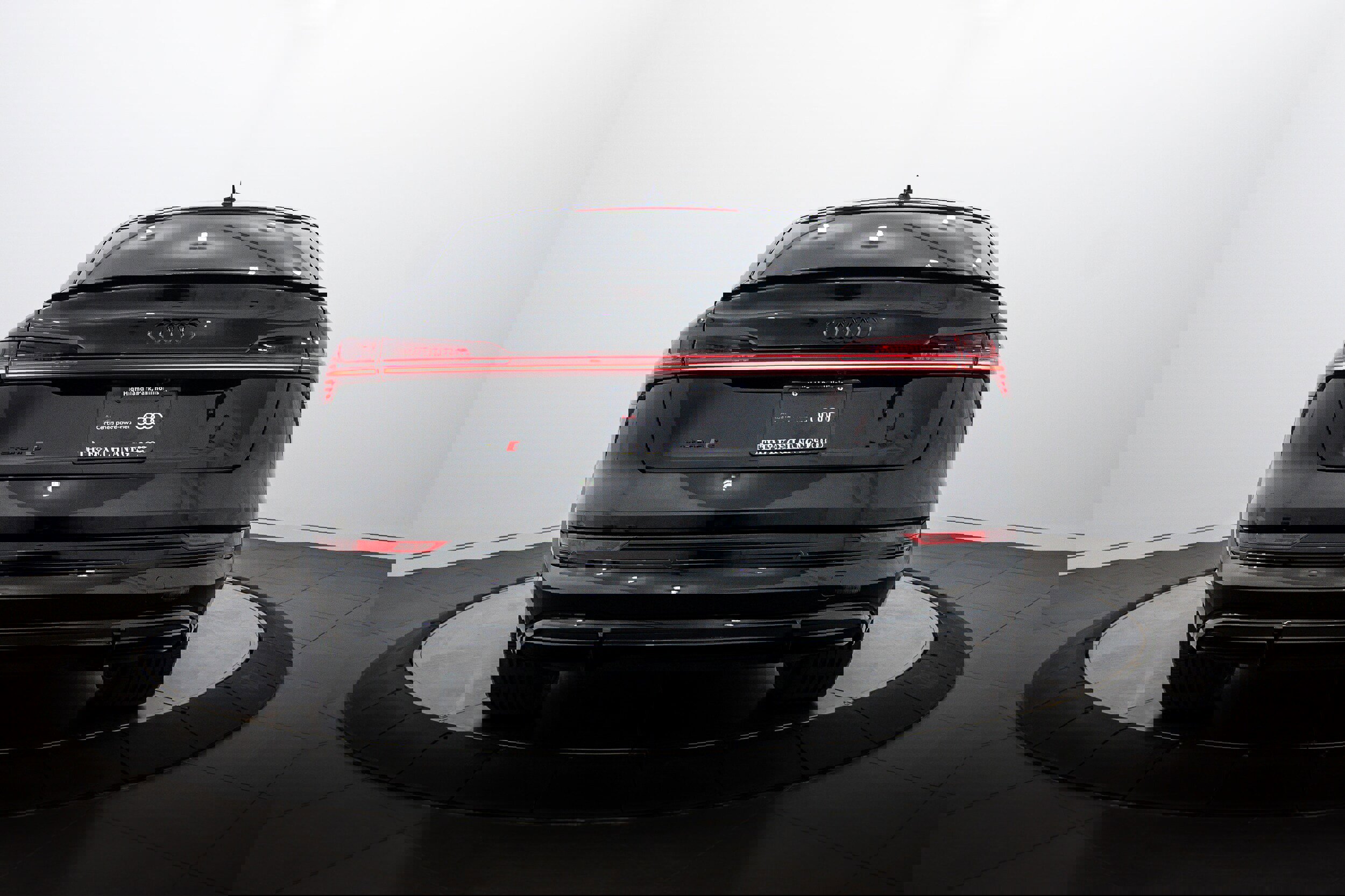 Certified 2023 Audi e-tron S Prestige w/ Prestige Package image 26