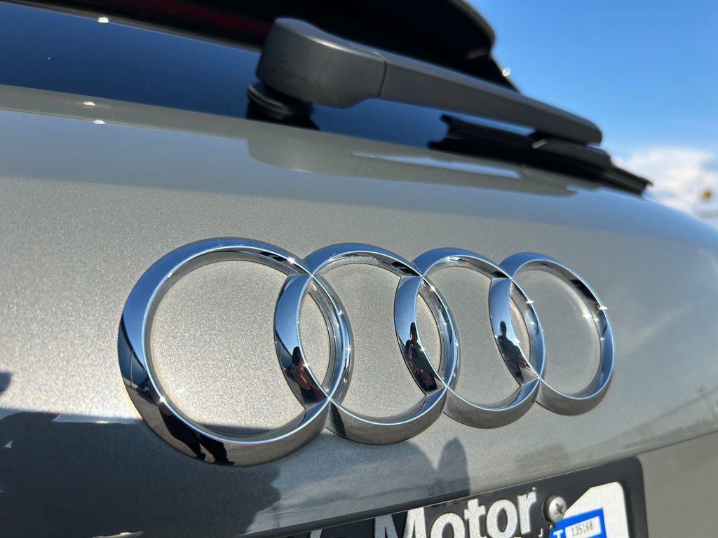 Used 2020 Audi Q3 2.0T Premium Plus w/ Premium Plus Package AWD/4WD image 33