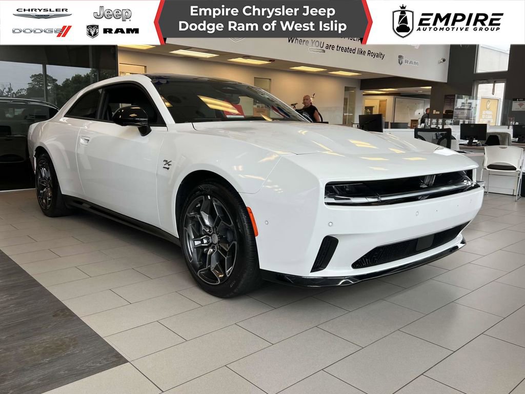 New 2024 Dodge Charger R/T w/ Plus Group