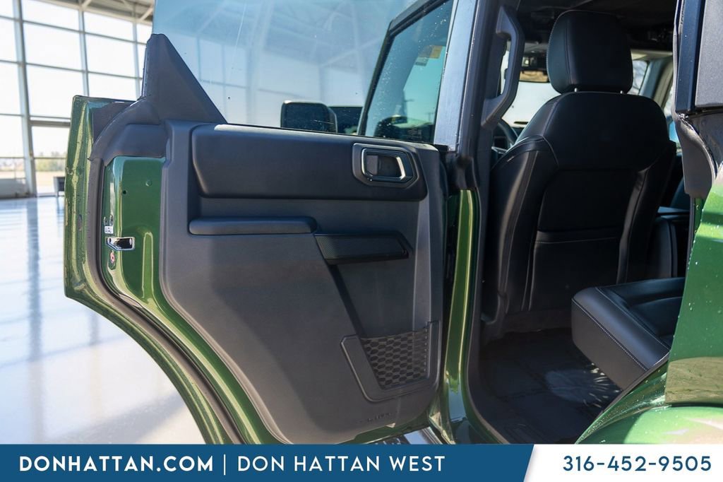 Used 2025 Ford Bronco Outer Banks image 19