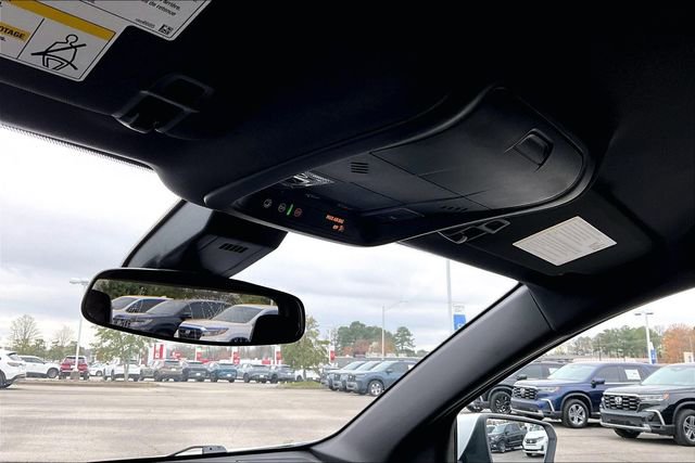 Used 2024 Chevrolet Equinox RS FWD image 24