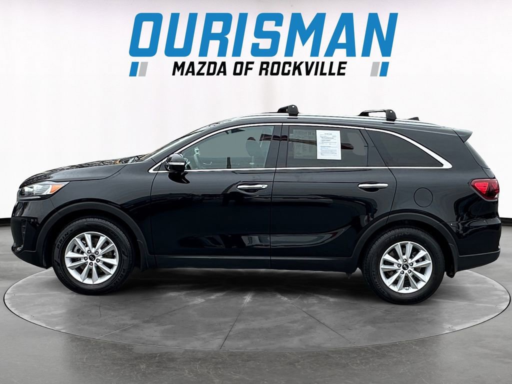 Used 2019 Kia Sorento LX w/ LX Convenience Package image 3