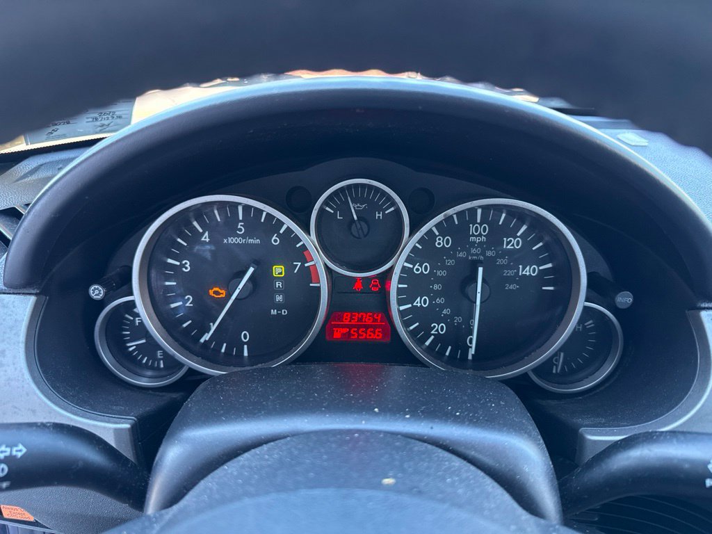 Used 2012 MAZDA MX-5 Miata Sport RWD image 12