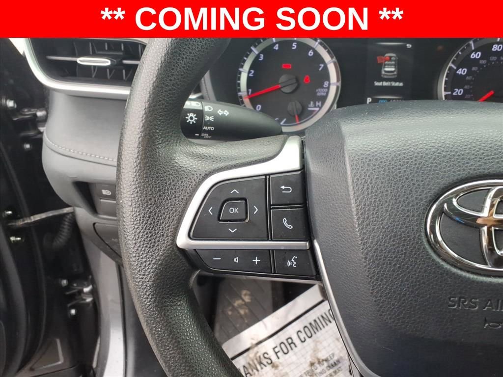 Used 2022 Toyota Highlander L image 21