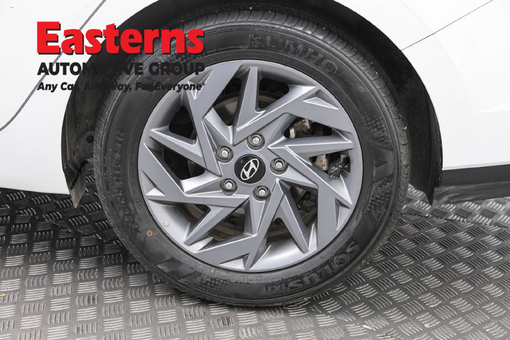 Used 2026 Hyundai Elantra Hybrid FWD image 34