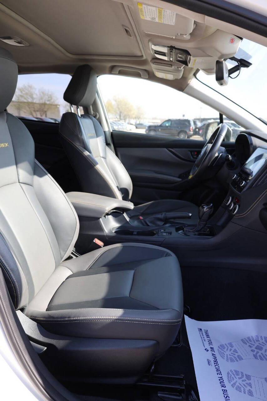 Used 2021 Subaru Crosstrek 2.5i Sport w/ Moonroof Package AWD/4WD image 16