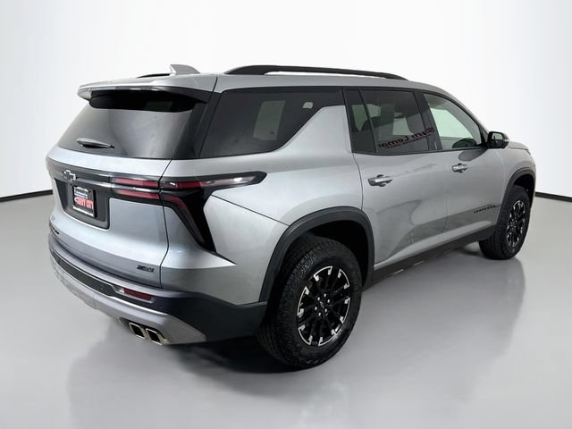 Used 2025 Chevrolet Traverse Z71 w/ Driver Confidence Package AWD/4WD image 7