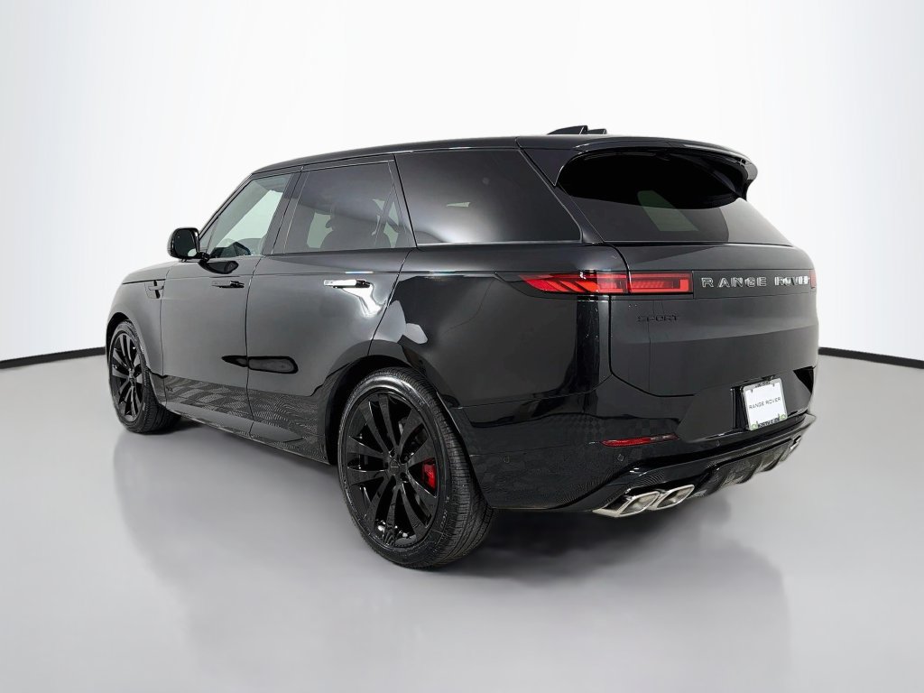Used 2026 Land Rover Range Rover Sport Dynamic SE AWD/4WD image 7