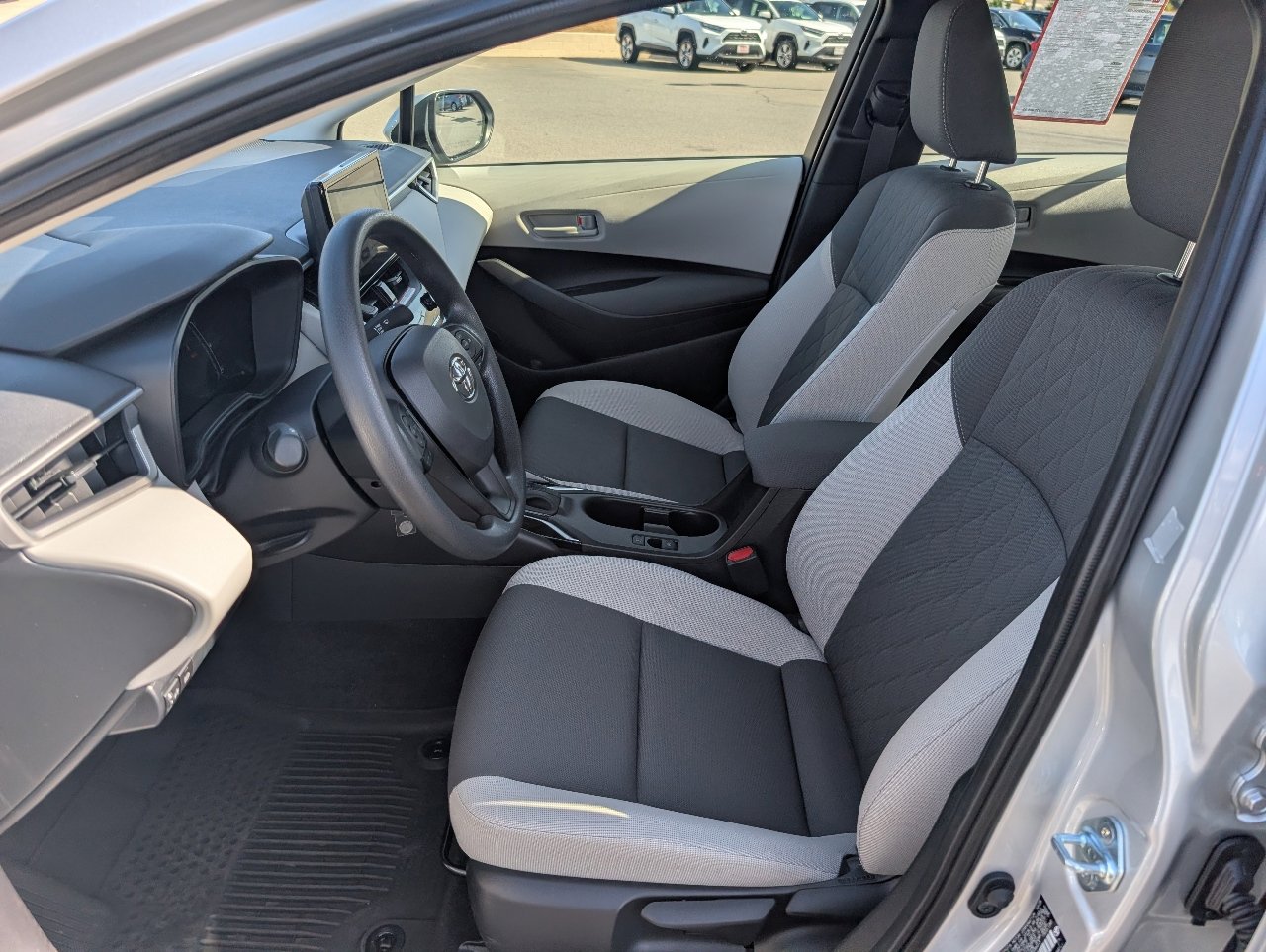 Used 2026 Toyota Corolla LE image 2