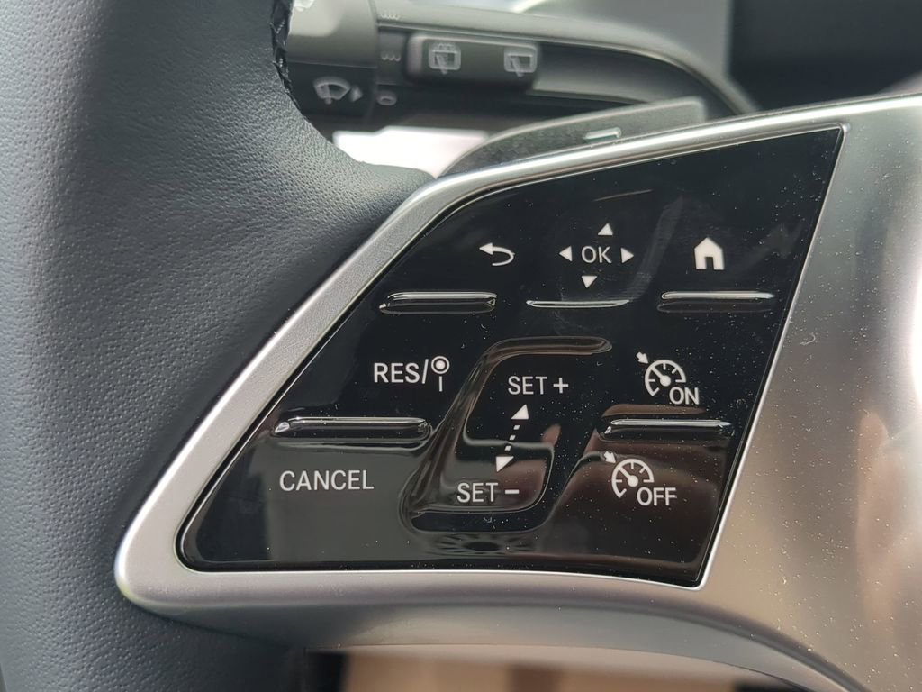 New 2025 Mercedes-Benz GLB 250 GLB 250 image 12