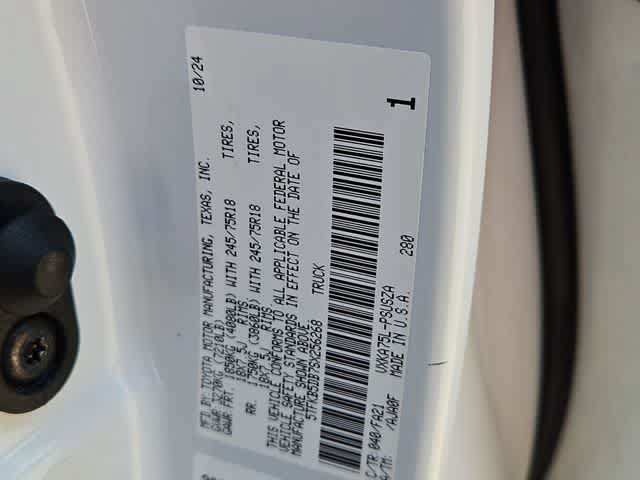 Used 2025 Toyota Tundra SR AWD/4WD image 29