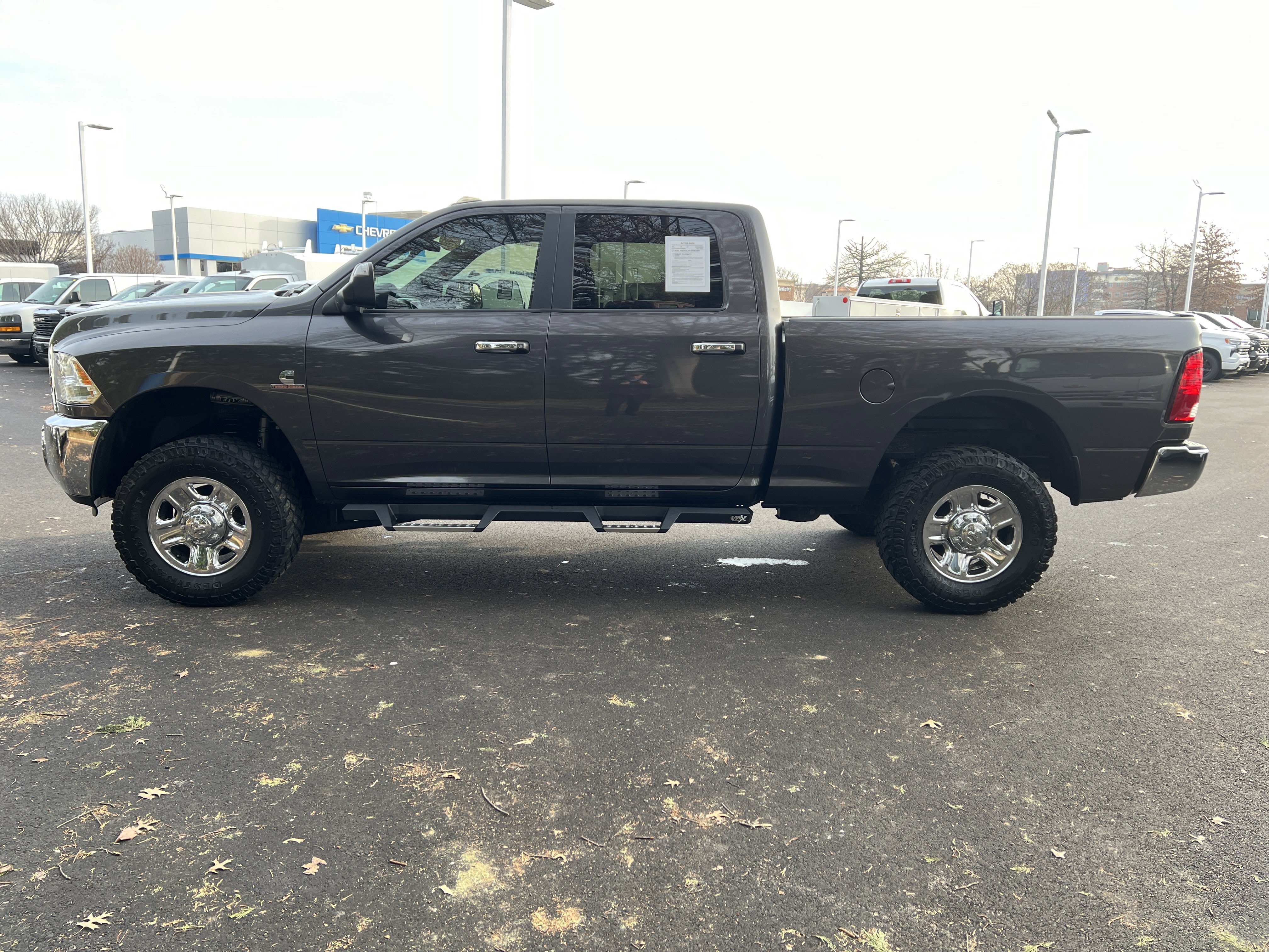 Used 2018 RAM 2500 SLT image 7