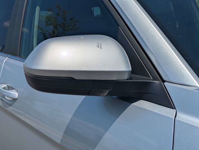 Used 2019 Volkswagen Atlas SEL R-Line FWD image 12