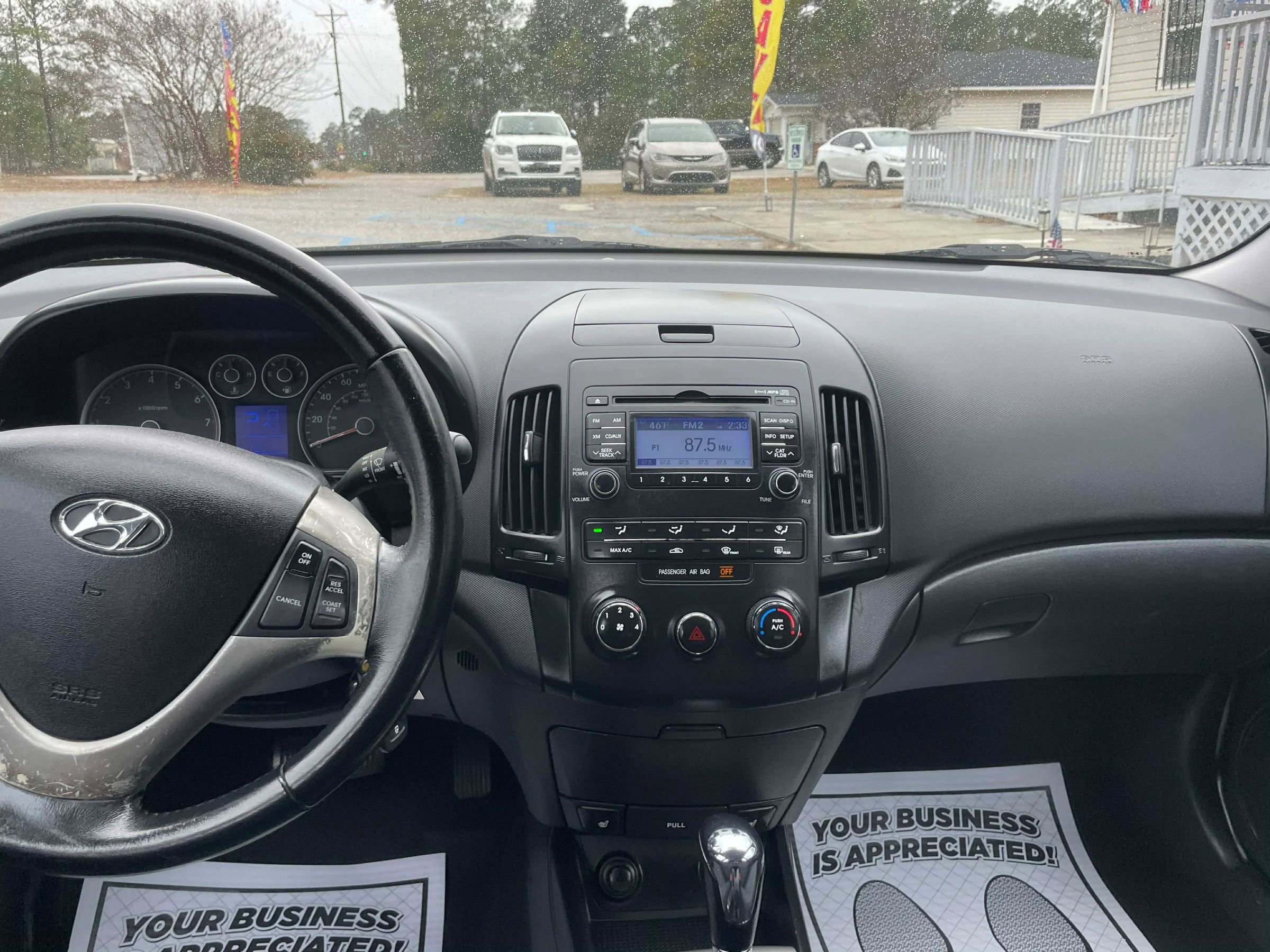 Used 2009 Hyundai Elantra w/ Premium-Sport Pkg 2 image 12