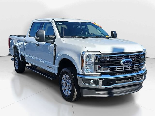 Used 2024 Ford F250 XLT image 1
