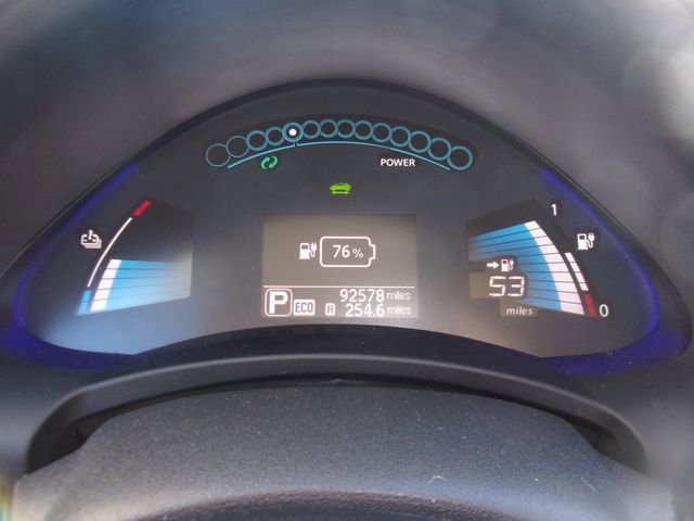 Used 2017 Nissan Leaf SV w/ Premium Package FWD image 19