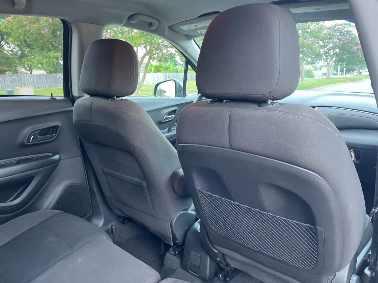 Used 2020 Chevrolet Trax LS w/ Tint and Cruise Package image 21