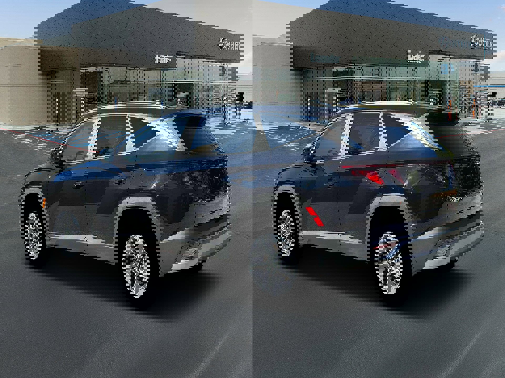 New 2026 Hyundai Tucson SEL image 4