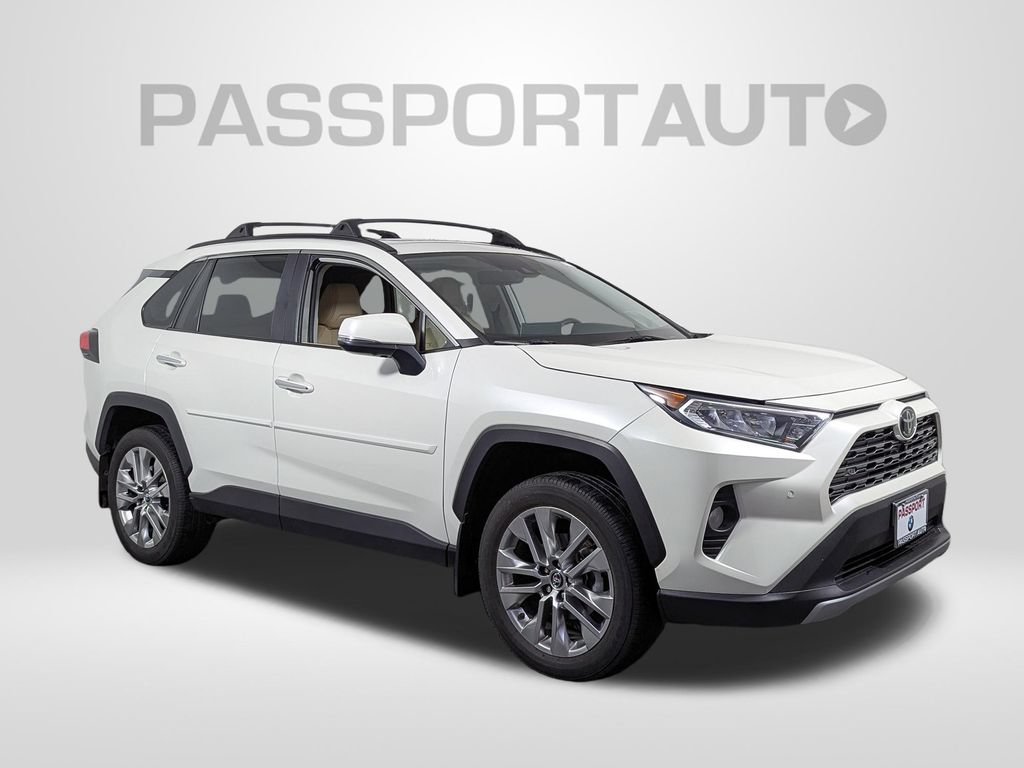 Used 2020 Toyota RAV4 Limited AWD/4WD image 9