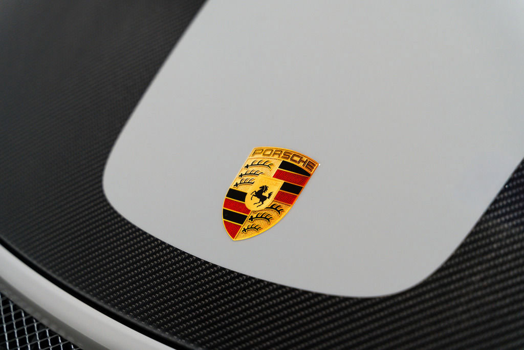Used 2018 Porsche 911 GT2 RS w/ Weissach Package RWD image 88