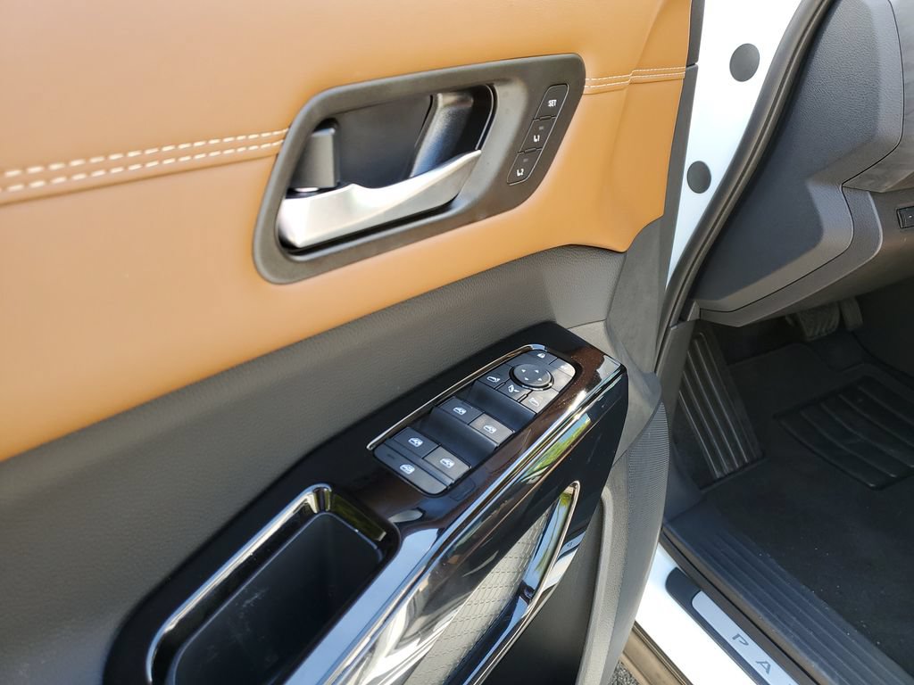 New 2026 Nissan Pathfinder Platinum AWD/4WD image 15