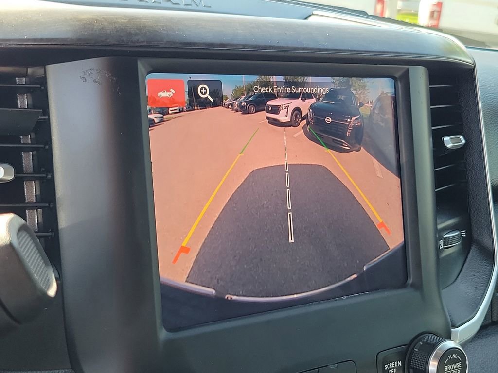 Used 2024 RAM 3500 Big Horn image 36