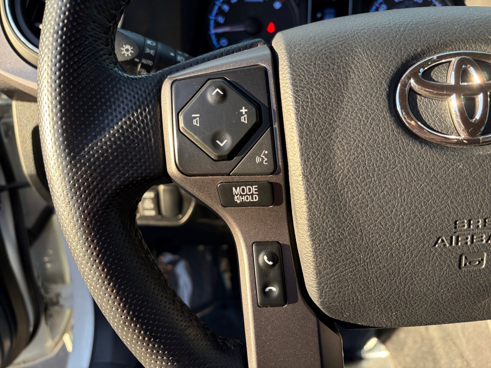 Certified 2023 Toyota Tacoma TRD Sport w/ Advanced Technology Package AWD/4WD image 14