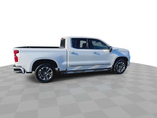 Certified 2025 Chevrolet Silverado 1500 High Country w/ Z71 Off-Road Package AWD/4WD image 8
