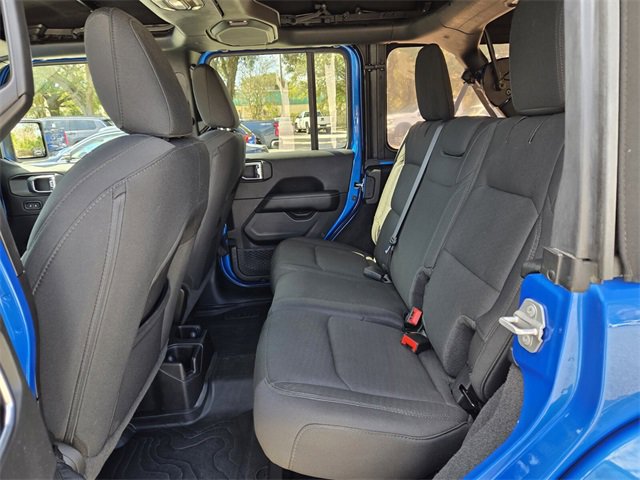 Used 2021 Jeep Wrangler Unlimited Sahara image 13