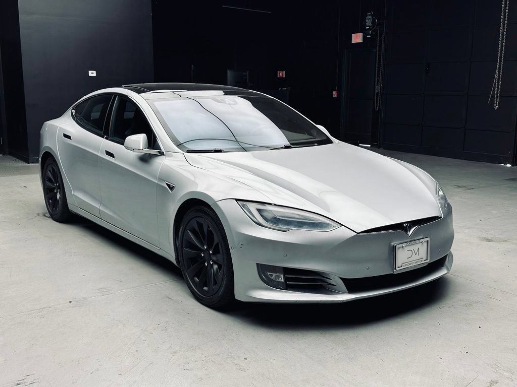Used 2016 Tesla Model S 90D AWD/4WD image 9