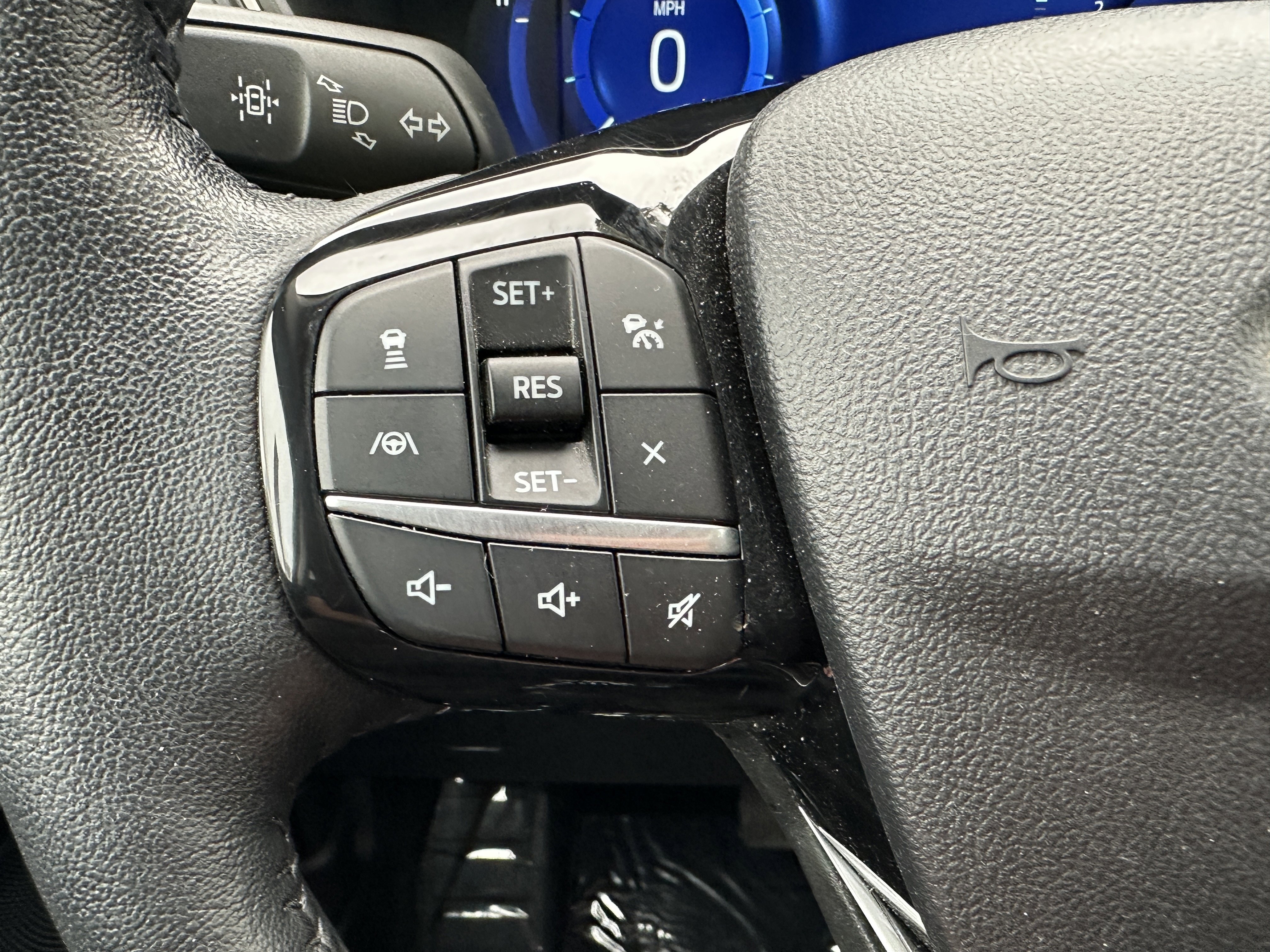 Used 2021 Ford Escape SEL w/ Technology Package image 36