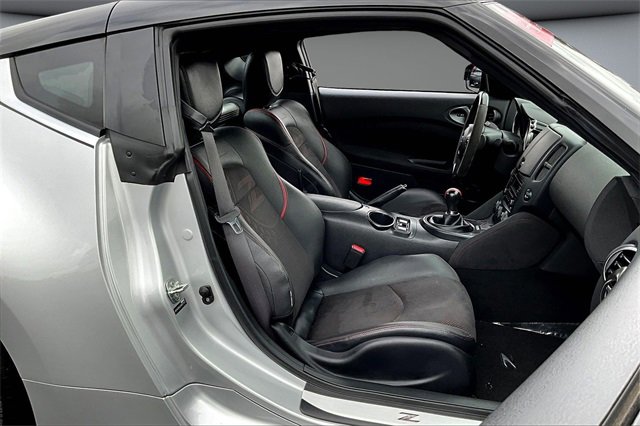 Certified 2020 Nissan 370Z image 24