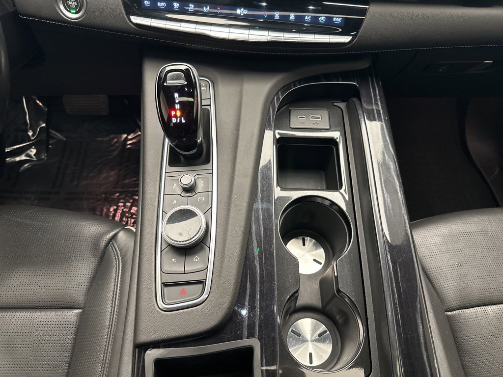 Used 2021 Cadillac Escalade Sport w/ LPO, Illumination Package image 24