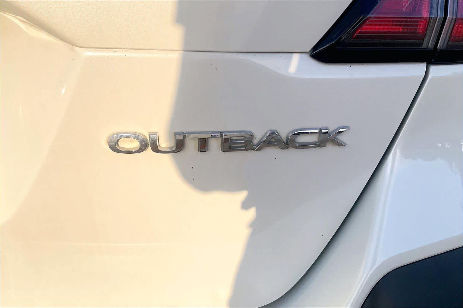 Used 2021 Subaru Outback Limited w/ Popular Package #2 AWD/4WD image 10