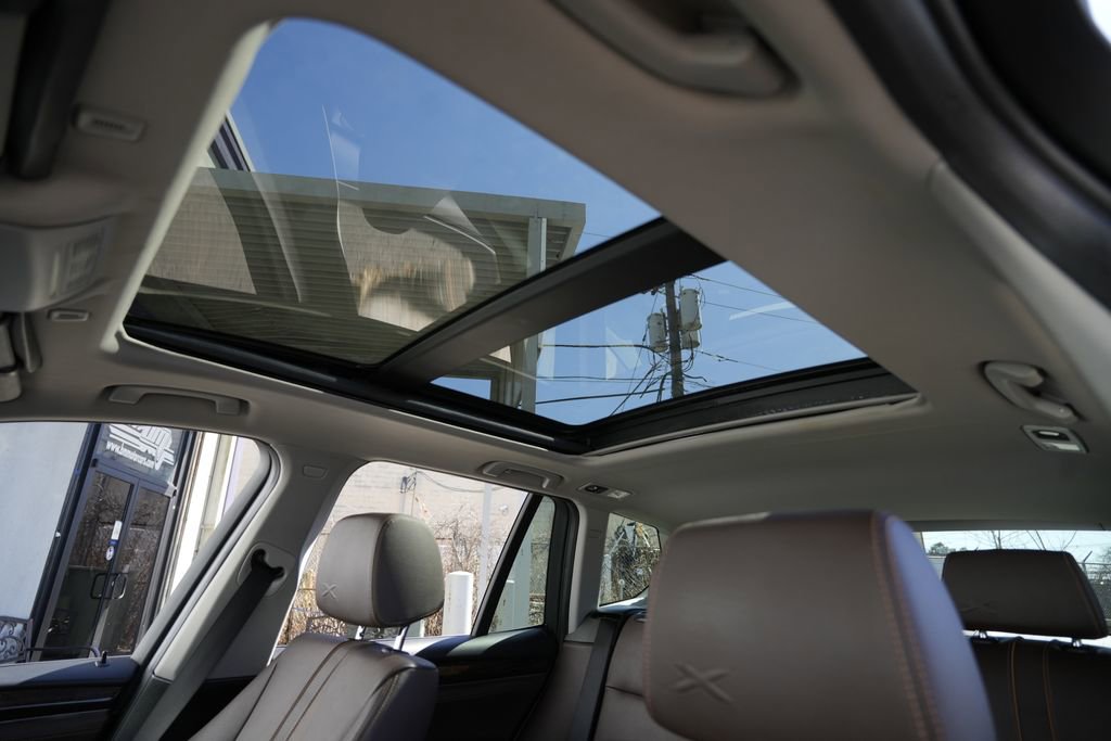 Used 2016 BMW X3 xDrive28i image 17